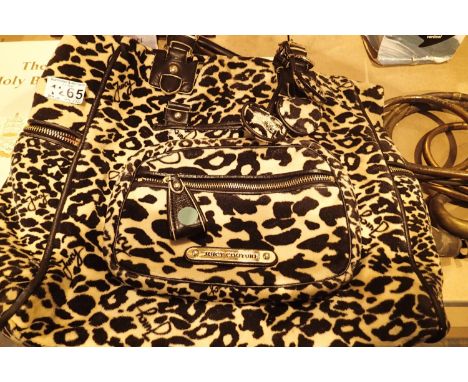 Ladies leopard print Juicy Couture handbag. P&amp;P Group 2 (£18+VAT for the first lot and £3+VAT for subsequent lots) 