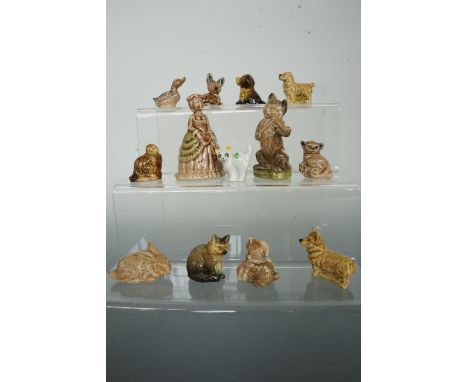 Twelve Wade Whimsies and one other miniature ceramic novelty 