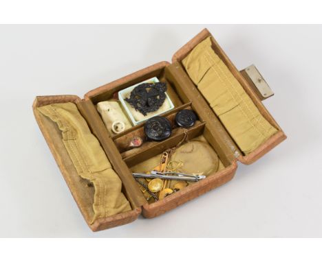 A VINTAGE CENTRE-OPENING JEWELLERY BOX & CONTENTS including 15ct and 9ct safety-pins etc