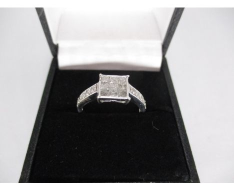 9ct White Gold Diamond Art Deco Style Ring 