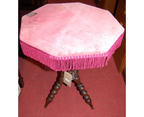 An early 20th century walnut bobbin-turned and octagonal topped 'Gypsy' table, w.46.5cm