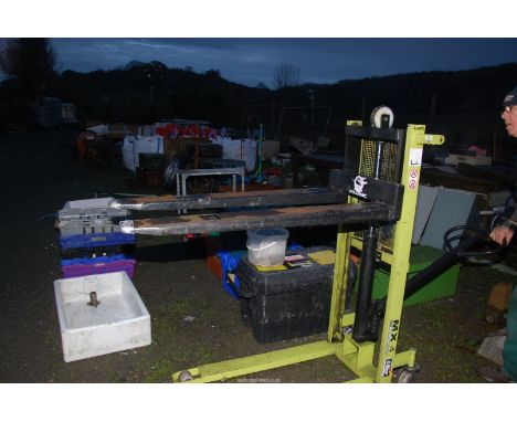 A MX4 Primax high lift pallet fork, working order, 45" pallet tines, pick up approx. 40" high.