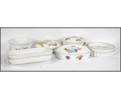 A collection of Royal Worcester &nbsp;' Evesham ' pattern ceramics to include flan dishes, tureen and others etc