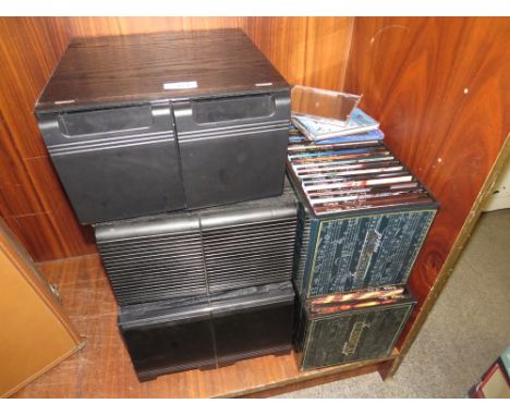 A COLLECTION OF CDS TO INCLUDE CLASSICAL BOOK / CD SET ETC - NOT CHECKED