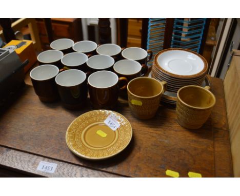A quantity of Poole teaware