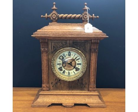 EARLY 20TH CENTURY OAK BRACKET CLOCK, 45cm high