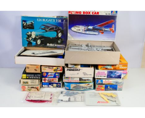 Heller - Minicraft - Airfix - Life-Long - Others - A group of boxed and bagged mainly incomplete or part built model kits in 