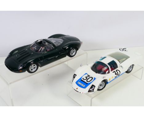 Minichamps - AutoArt - 2 x unboxed models in 1/18 scale, Jaguar XJ13 and Porsche 906. They appear Near Mint, the windscreen w