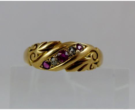 18 ct gold diamond and ruby ring. Assay Birmingham 1901. Size O. 1.7g