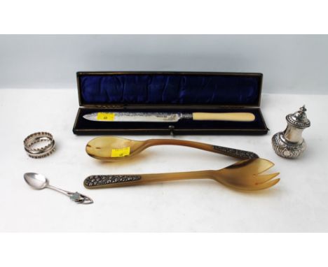 Silver salt and napkin ring, weight 43 grams, sterling silver tourism spoon, bone handled silver cake knife in presentation b