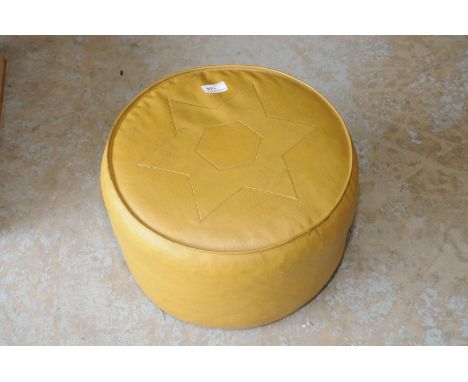 Leatherette pouffe