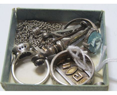 SILVER JEWELLERY including stone set rings, Egyptian cartouche silver posy ring and stone set Scottish-style brooch