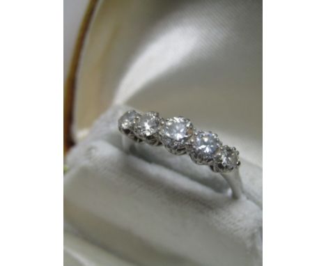 18CT WHITE GOLD & PLATINUM 5 STONE DIAMOND RING, totalling approximately 1ct, bright well matched intermediate brilliant cut 