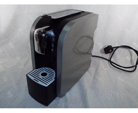 Ex-Display - a Verismo K-Fee coffee pod machine Est £50 - £80
