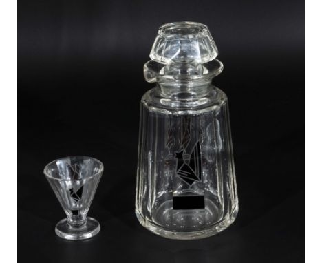 Glass Art Deco French cocktail shaker with shaped pouring lip and lid with glass engraved to the body with a cockerel in blac