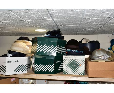 A QUANTITY OF LADIES HATS, HAT BOXES AND SUNDRY ACCESSORIES, some vintage to include formal hats by Presen of Barcelona, Gene