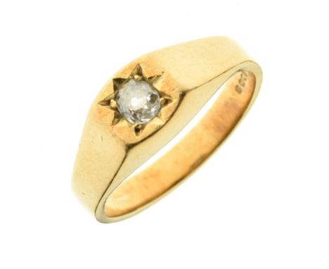 Single stone diamond ring, in 18ct yellow gold, the star set old brilliant cut of approximately 0.2 carats estimated, size Q,