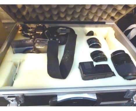 Ricoh 35mm film camera body with lenses