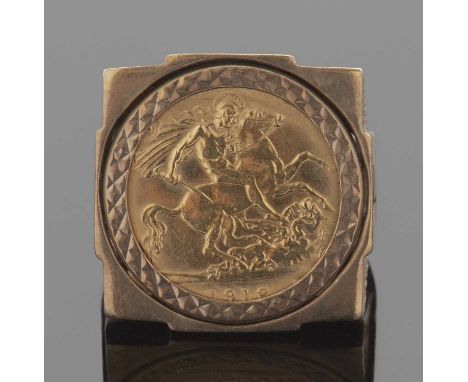 George V half sovereign dated 1913, in a 9ct gold ring mount, 11.7gms g/w