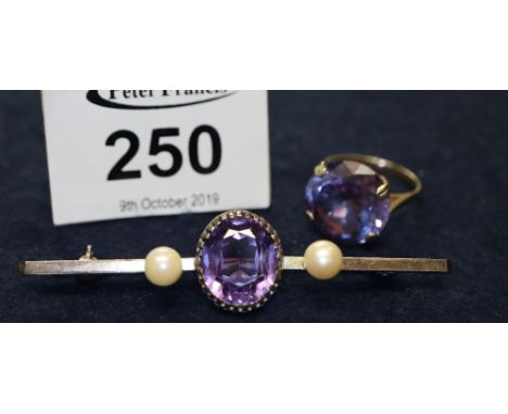 Synthetic Alexandrite 9ct gold ring and a silver bar brooch. Approx. weight in total  12g.(B.P. 24% incl. VAT)