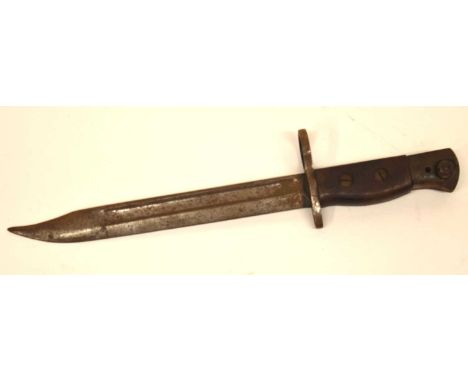 20th century No.5 lee enfield Jungle carbine bayonet (Lacking scabbard), with WD arrow stamped to wooden hand grips