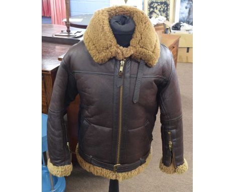 Mordern Reproduction fur lined leather Irvin flying jacket size 38R made by Irvin