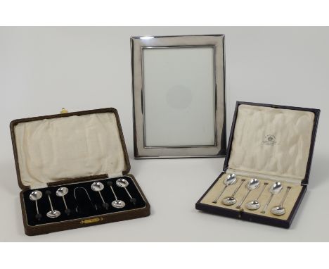 A boxed set of six silver teaspoons, by Mappin & Webb, Sheffield, 1925; together with a boxed set of six coffee bean spoons a
