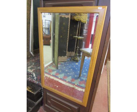 Ercol mirror with bevelled glass (H: 93cm x W:61cm)