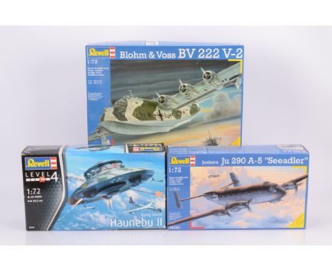 Revell WWII German Aircraft Kits, a boxed collection, 1:72 scale, 03903 Haunebu II Flying Saucer, 04340 JU 290 A-5, 04383 Blo