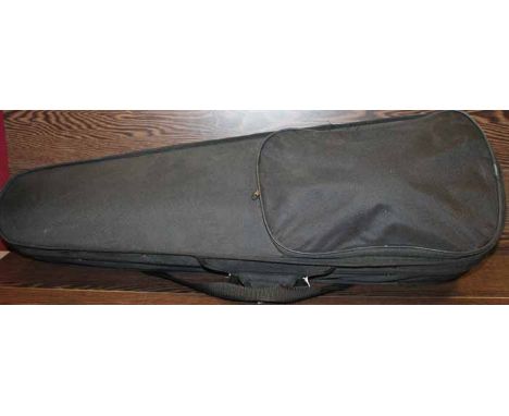 FULL SIZE CASED "GEAR4MUSIC" VIOLIN
labelled 'GEAR4MUSIC' to interior, with two piece 14'' back, in a hard fitted case with b