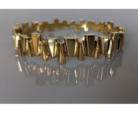 A Cetas Turkish gold hinged bangle, stamped 585, internal size 60 x 45mm, 37.6g