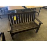 Outdoor Bench, Qty 6, 4' Wide ***Rigging & Loading fee$60. AMOUNT TO BE ADDED