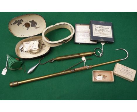 ACCESSORIES: (Qty) FT Williams London black japanned oval cast/lure tin, 5.5"x3.5", with removable felt wrapped oval cast win