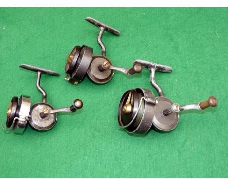 REELS: (3) Collection of 3 Hardy Hardex spinning reels, all half bail, No.1 Mk1 with chrome flier, No.1 Mk3 grey enamel finis