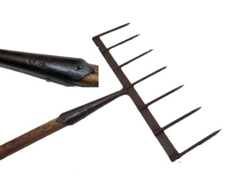 SPEAR; Rare Lincolnshire Butt Prick or flounder spear, ( Butt being the Lincs. local term for a flounder), hand finished cast
