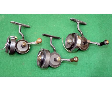 REELS: (3) Collection of 3 Hardy Hardex spinning reels, No.1 Mk2 with chrome flier and a pair of No.1 Mk3 reels, grey enamel 