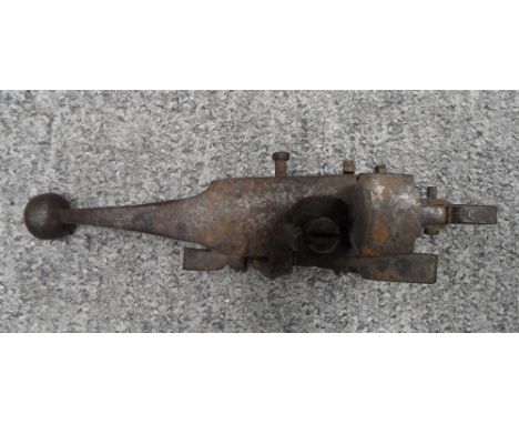 A FLINTLOCK TINDER LIGHTER, LATE 18TH CENTURY formed entirely of steel (now russet), box-lock action, fitted with external me