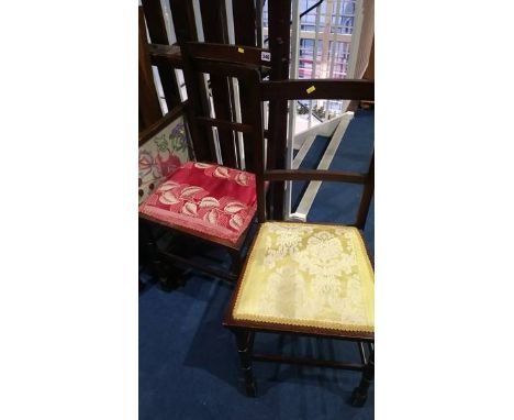 Firescreen and pair of chairs