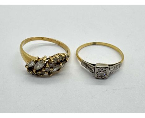 An Art Deco Style Single Stone Diamond Ring, the brilliant cut stone circular collet set within starburst setting, between de