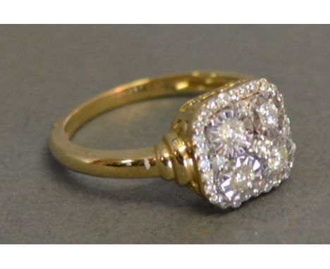 A 9ct. Yellow Gold Square Cluster Diamond Ring, approximately 0.36 ct 