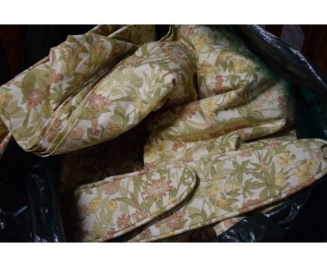 FLORAL CURTAINS AND TIEBACKS