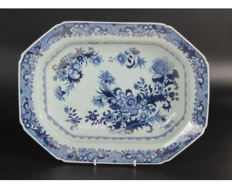 A Chinese blue and white porcelain meat dish, Qianlong period (1736-1795), decorated with flowers within a spearhead border28