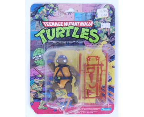 &nbsp;An original Playmates made Teenage Mutant Ninja Turtles carded action figure ' Donatello '. 10 back. Slight damage&nbsp