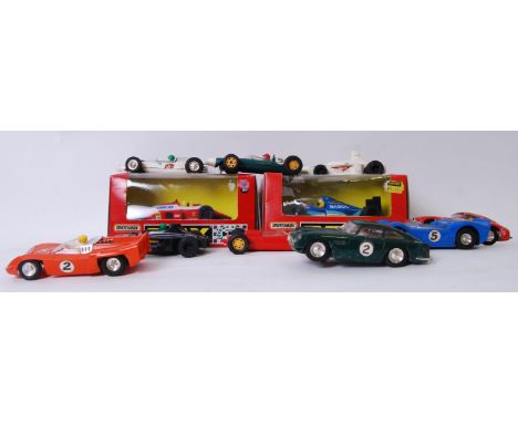 A collection of loose model racing cars for Scalextrics,as well as Matchbox racing cars. Cars include; Aston Martin '2' racin