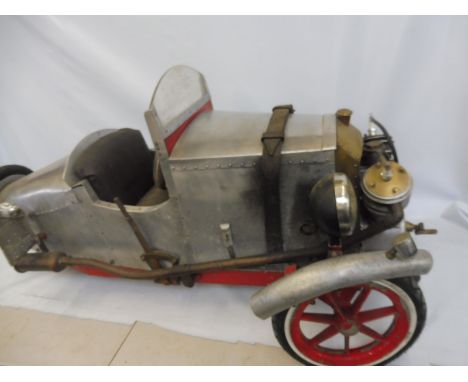 An unusual scale model of a V twin engined Morgan three wheeler.