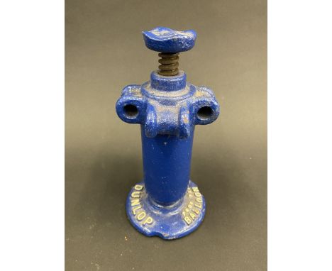 An unusual Dunlop Balloon Type jack. 