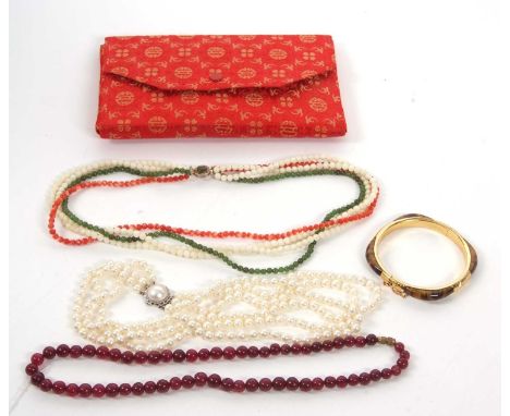 Mixed jewellery include a three strand cultured pearl necklace with mabe pearl and 14ct white gold clasp, approx. 44cm long; 