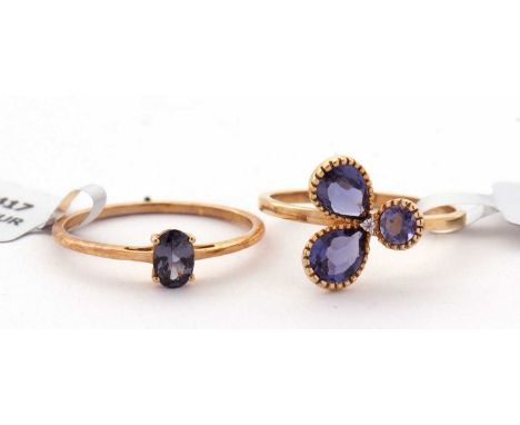 Two 9ct gemset rings: to include a 9ct single stone kyanie ring hallmarked Birmingham 2018, size R, 1.4g, together with a 9ct