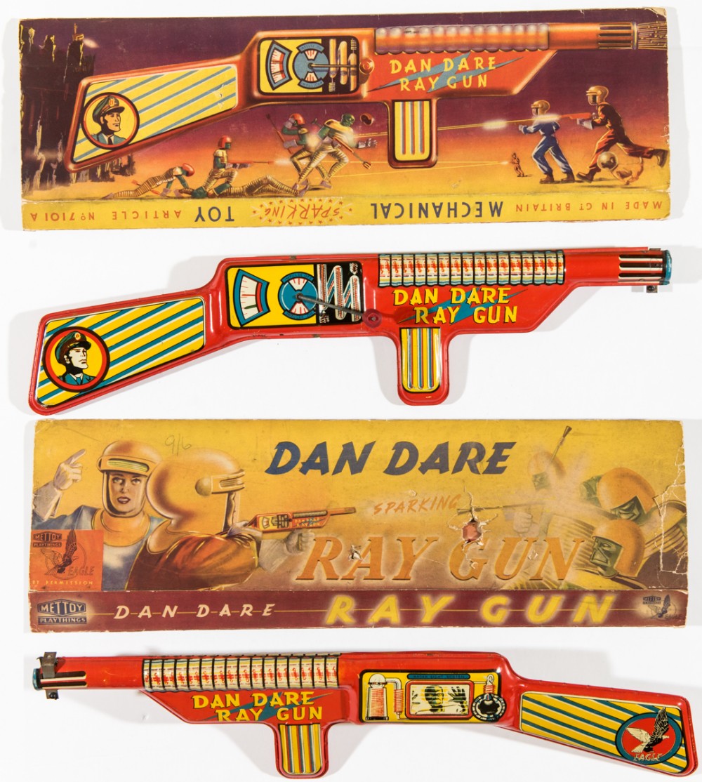 Dan Dare Ray Gun (1951) Mettoy. With original box. The first of the Dan ...