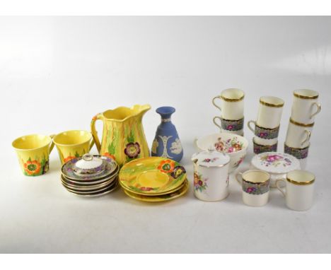 A group of mixed ceramics to include Carltonware, 'Australian' design no.786475, cups, saucers and milk jug, a Coalport 'Shre